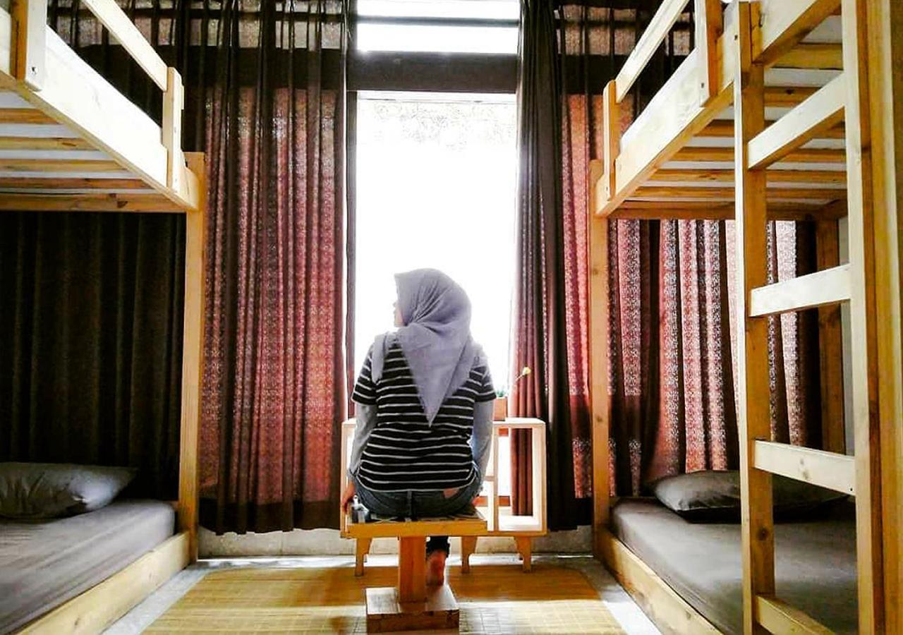Rumah Roso Homestay يوغياكارتا المظهر الخارجي الصورة