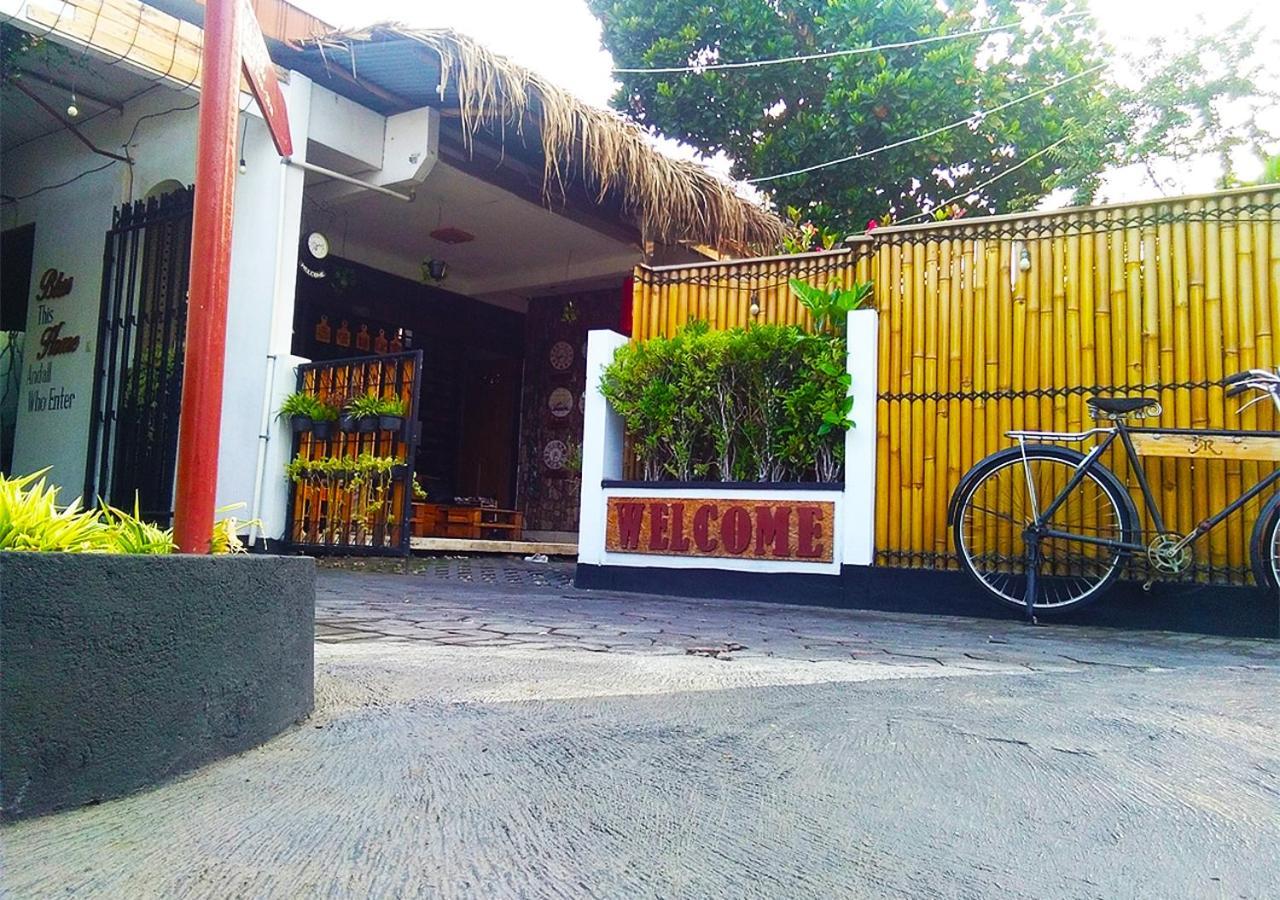 Rumah Roso Homestay يوغياكارتا المظهر الخارجي الصورة