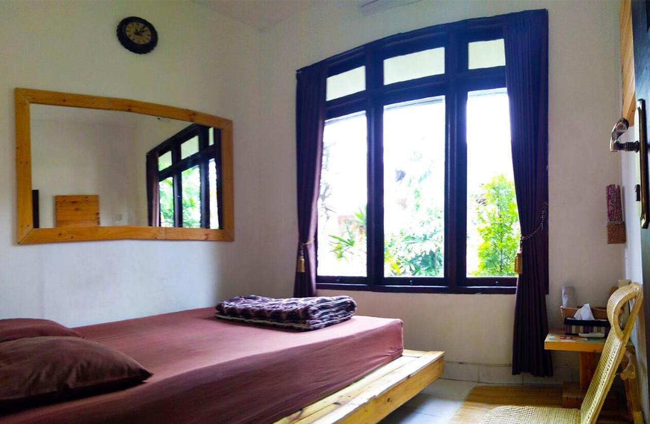 Rumah Roso Homestay يوغياكارتا المظهر الخارجي الصورة