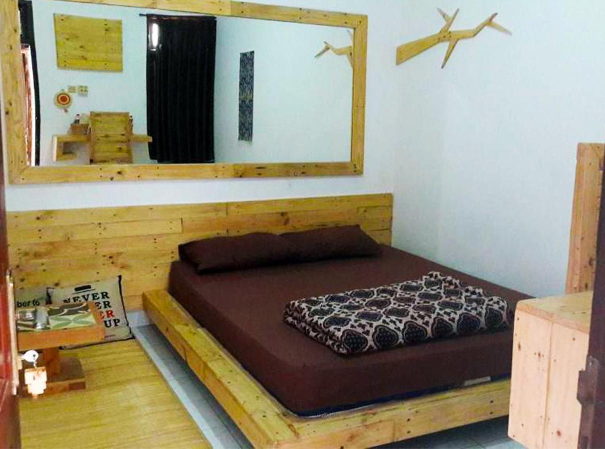 Rumah Roso Homestay يوغياكارتا المظهر الخارجي الصورة