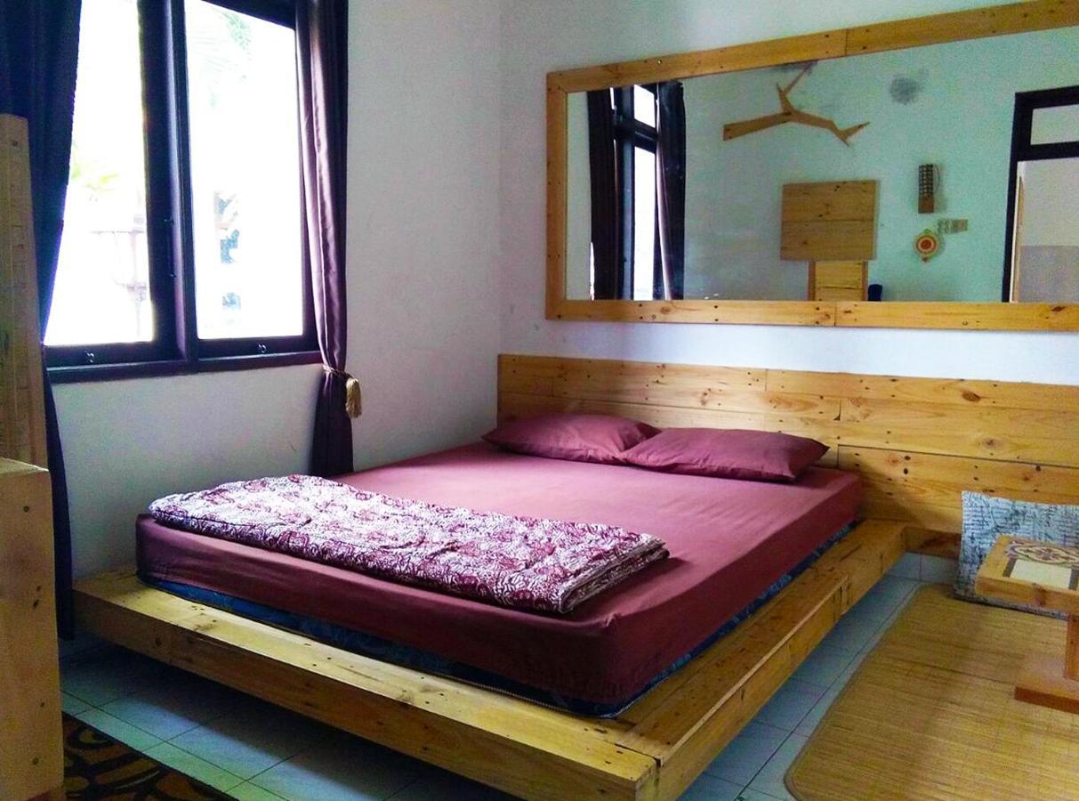 Rumah Roso Homestay يوغياكارتا المظهر الخارجي الصورة
