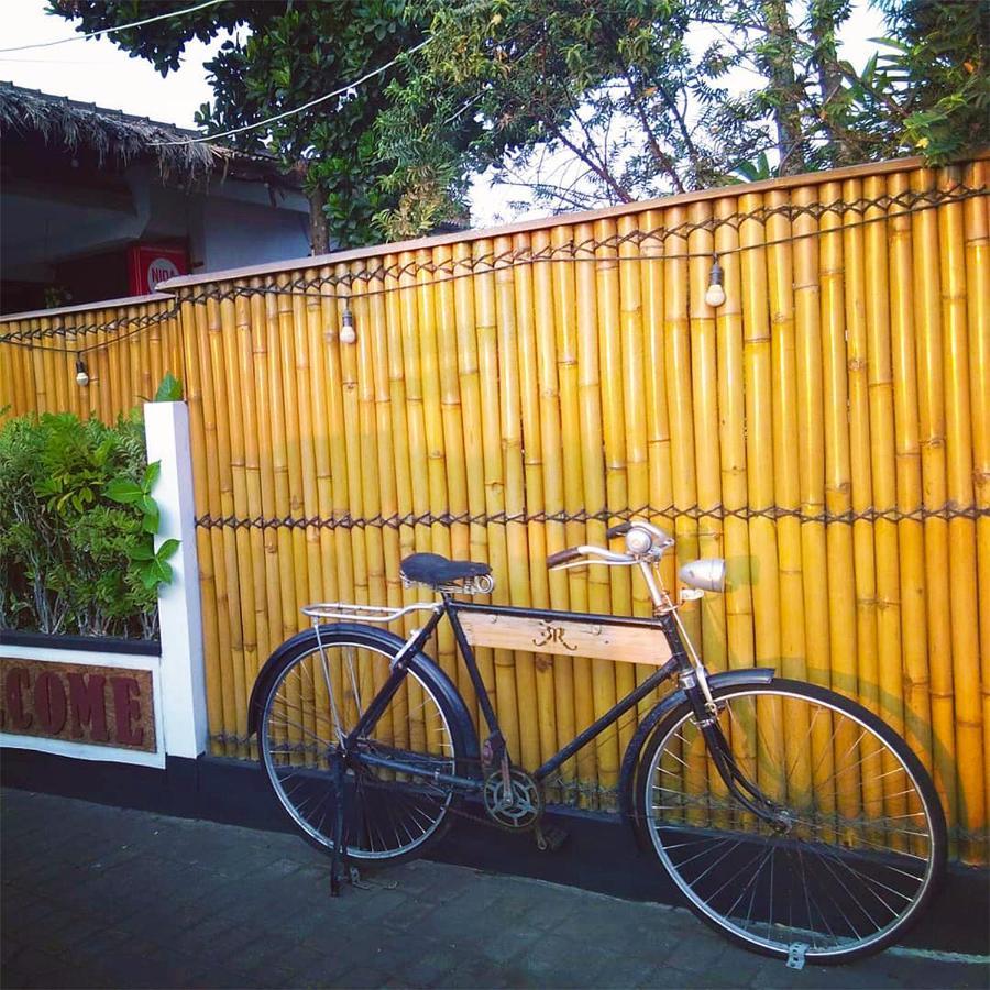 Rumah Roso Homestay يوغياكارتا المظهر الخارجي الصورة